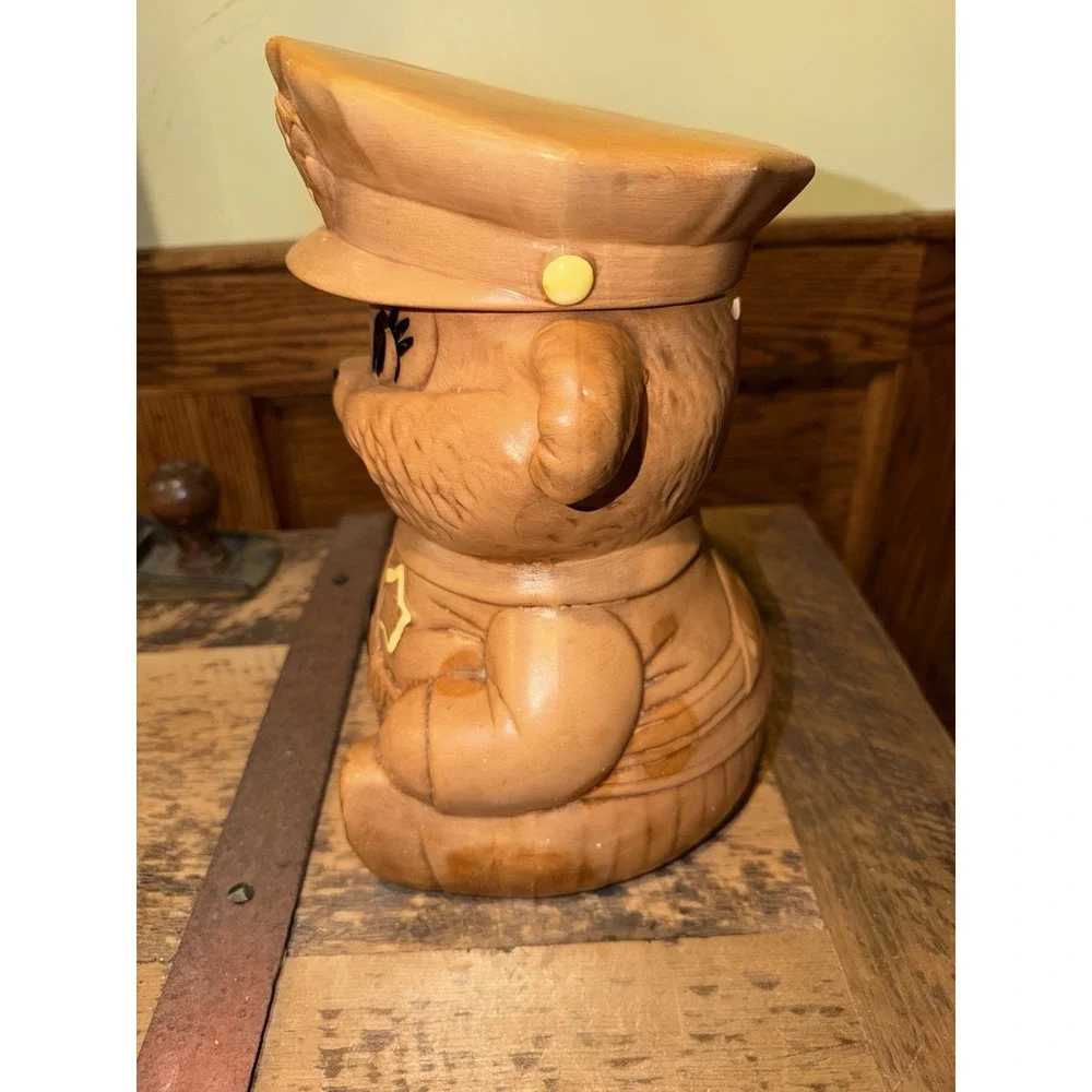 Vintage 60s Twin Winton Cookie Jar Anthropomorphic Police Chief Bear Ceramic 11